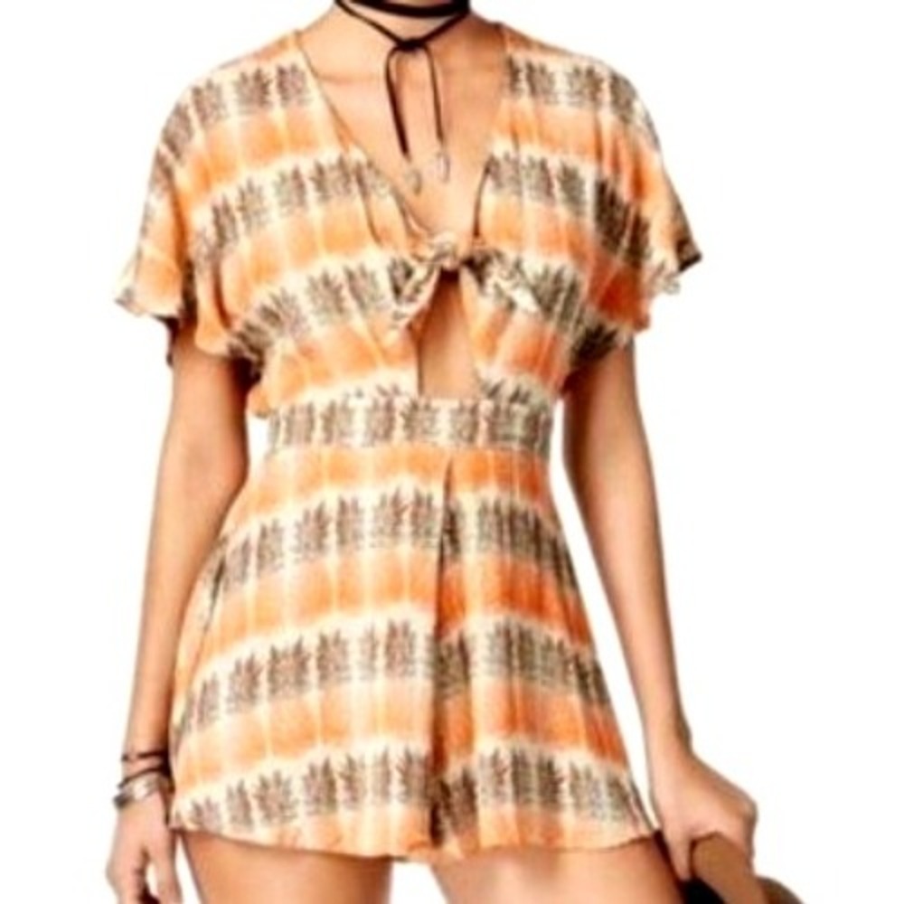 AMERICAN RAG Women's Small Tan Orange Pineapple Print Tie Front Cutout Romper